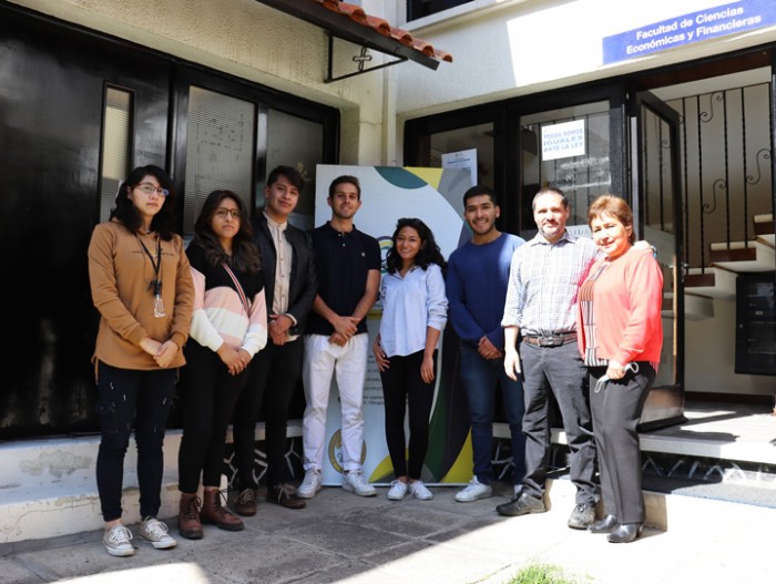 El IISEC da la bienvenida a los asistentes de investigación de la gestión 2022