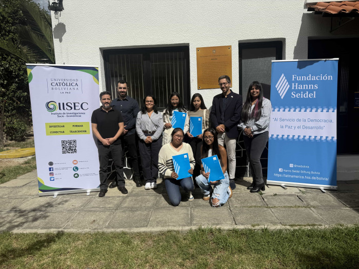 Firma de convenio de becas IISEC-UCB y Fundación Hanns Seidel – Gestión 2026