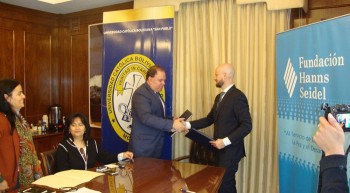 Renovación del convenio Instituto de Investigación Socio-Económica (IISEC-UCB) con Fundación Hanns Seidel